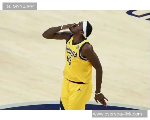 西亚卡姆社媒发声回应争议事件