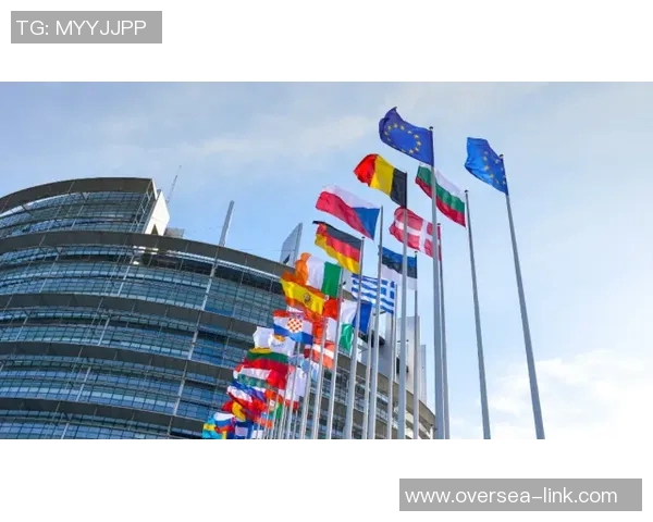 欧联社媒发声回应争议事件